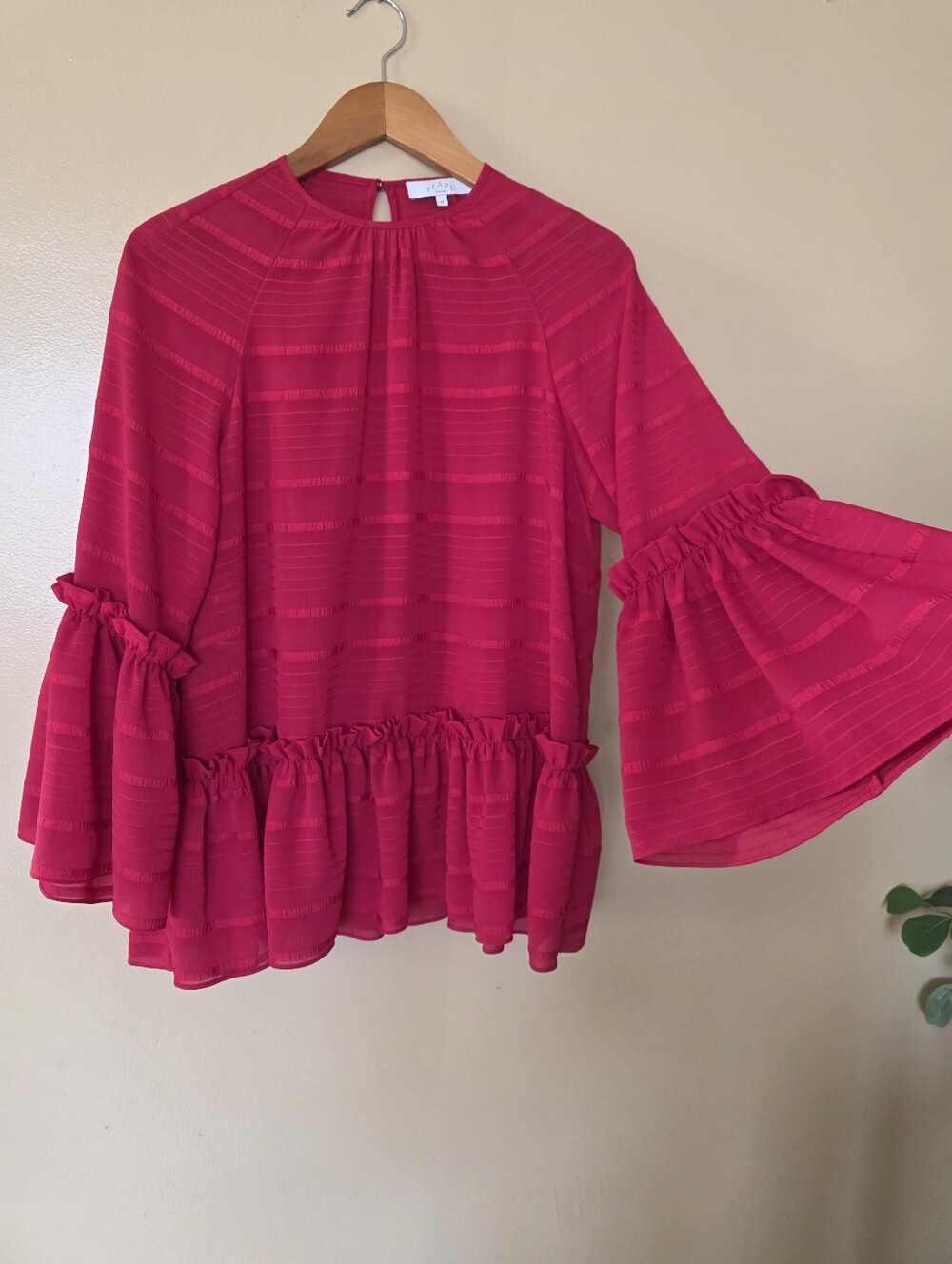 Pearl by Lela Rose Red Ruffle Peplum Blouse Bell Sleeve Statement Top M Romantic